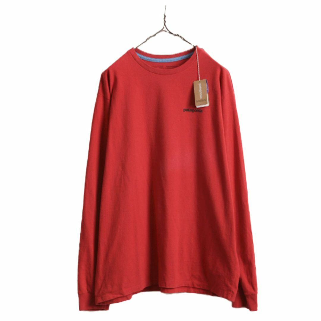 patagonia(パタゴニア)のデッドストック 22年製 パタゴニア 両面 プリント 長袖 Tシャツ メンズ L / 新品 Patagonia アウトドア ロンT ロングスリーブ ロゴT P6 赤 メンズのトップス(Tシャツ/カットソー(七分/長袖))の商品写真