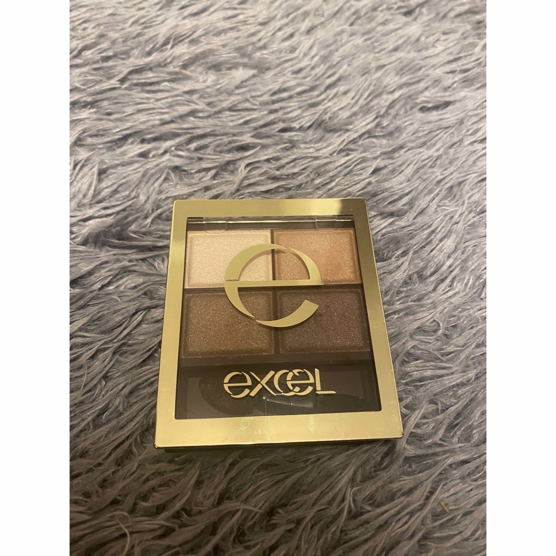 excel(エクセル)のエクセル　アイシャドウsr02 コスメ/美容のベースメイク/化粧品(アイシャドウ)の商品写真