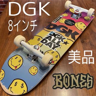 ディージーケー(DGK)のDGK ディージーケー　ボーンズウィール　スケートボード　コンプリート　スケボー(スケートボード)