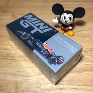 MINIGT　No.520　Oracle　Red　Bull　Racing(ミニカー)