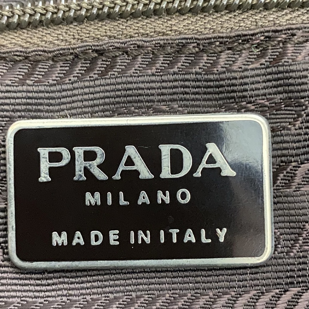 PRADA(プラダ)のPRADAリュックバッグパック　プラダリュックバッグパック レディースのバッグ(リュック/バックパック)の商品写真