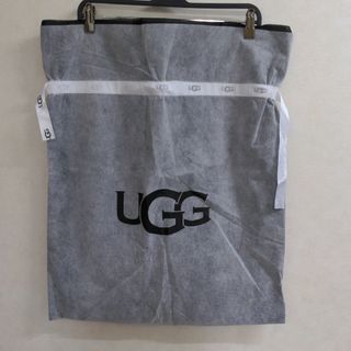 UGG - UGGショッパー   ショップ袋　巾着袋　used