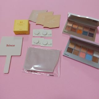 ヒンス(hince)のhince 韓国 アイシャドウパレット グロークッション 未使用 12点セット(アイシャドウ)