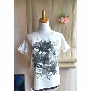 ウィークエンド(WEEKEND（MAX MARA）)のMAX MARA(マックスマーラ―) 白Tシャツ　シルク＆綿　ハイセンスな1枚　(Tシャツ(半袖/袖なし))