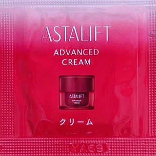 アスタリフト(ASTALIFT)の新品未開封　アスタリフト　アドバンスド　クリーム　0.5g×50枚(フェイスクリーム)