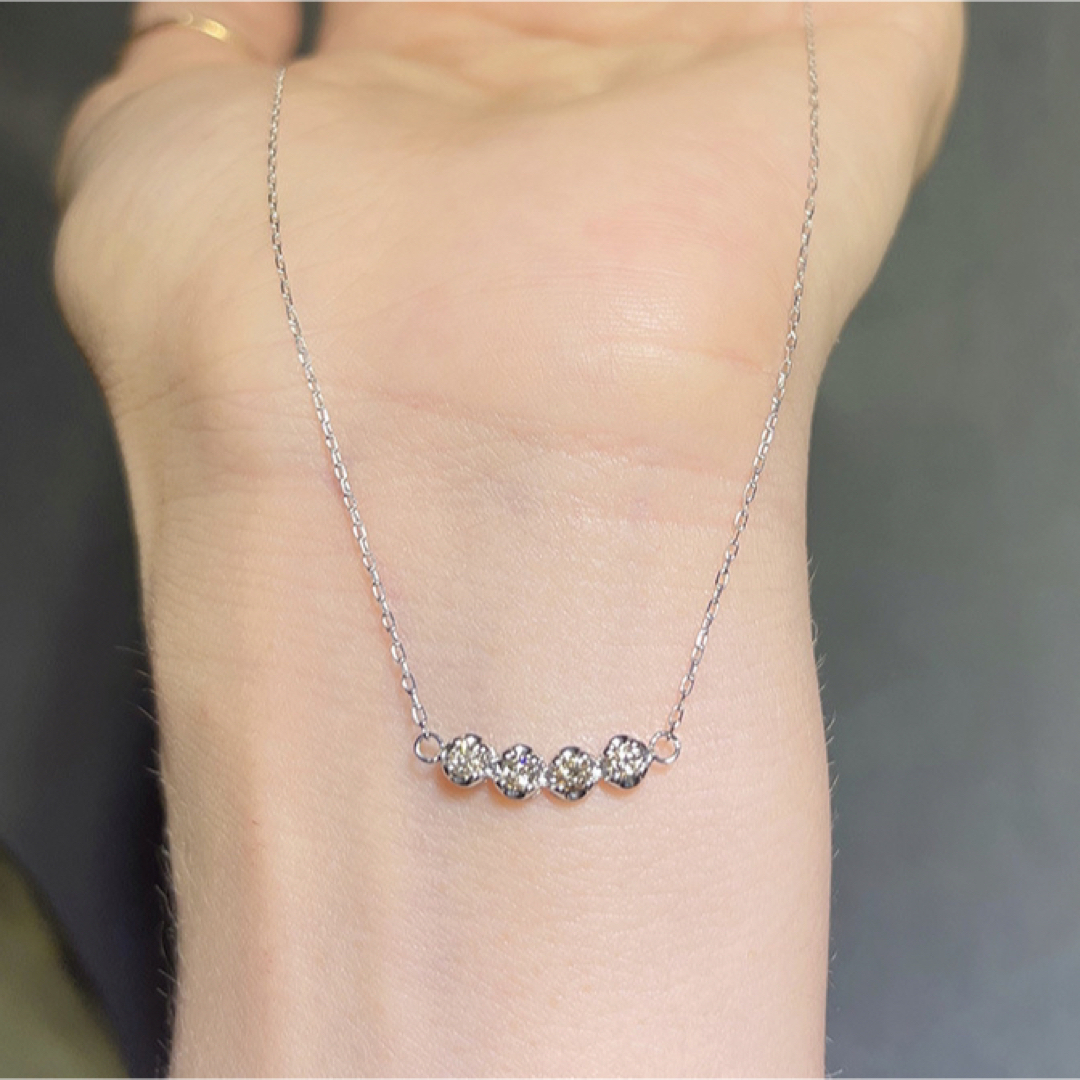 4石 シンプル 高級 小粒 CZダイヤ シルバー あずきチェーン ネックレス レディースのアクセサリー(ネックレス)の商品写真
