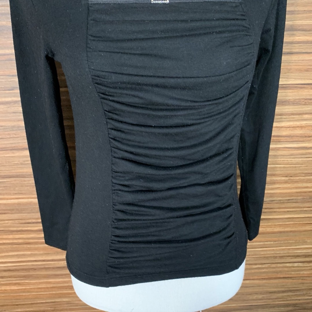 C.D.S BASIC(シーディーエスベーシック)のCDS basic ニット Tシャツ Mサイズ 黒 ブラック 長袖 レーヨン レディースのトップス(Tシャツ(長袖/七分))の商品写真
