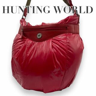 ハンティングワールド(HUNTING WORLD)の美品　ハンティングワールド　s49 バチューサー　赤　斜め掛け　ショルダーバッグ(ショルダーバッグ)