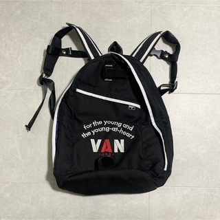 ヴァンヂャケット(VAN Jacket)のVAN JAC 刺繍アーチロゴ バックパック ブラック(バッグパック/リュック)