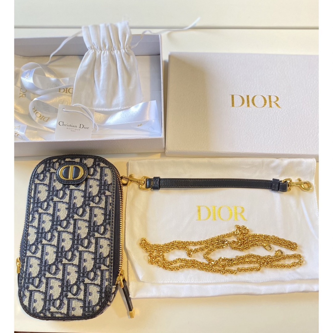 Christian Dior(クリスチャンディオール)の30 Montaigne Call'in Dior フォンホルダー 美品 レディースのバッグ(その他)の商品写真