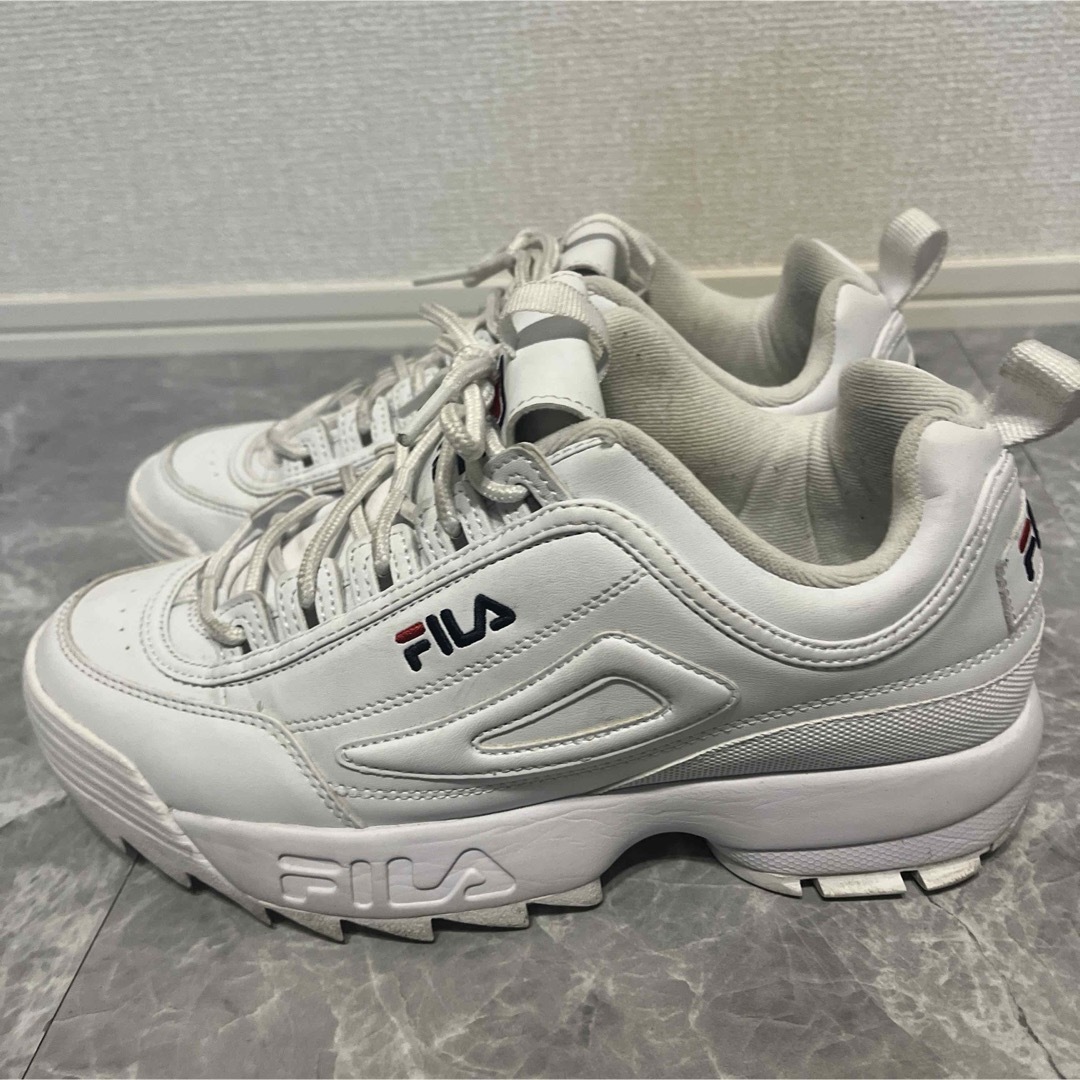 FILA(フィラ)のFILA DISRUPTOR 26.5cm 白  メンズの靴/シューズ(スニーカー)の商品写真
