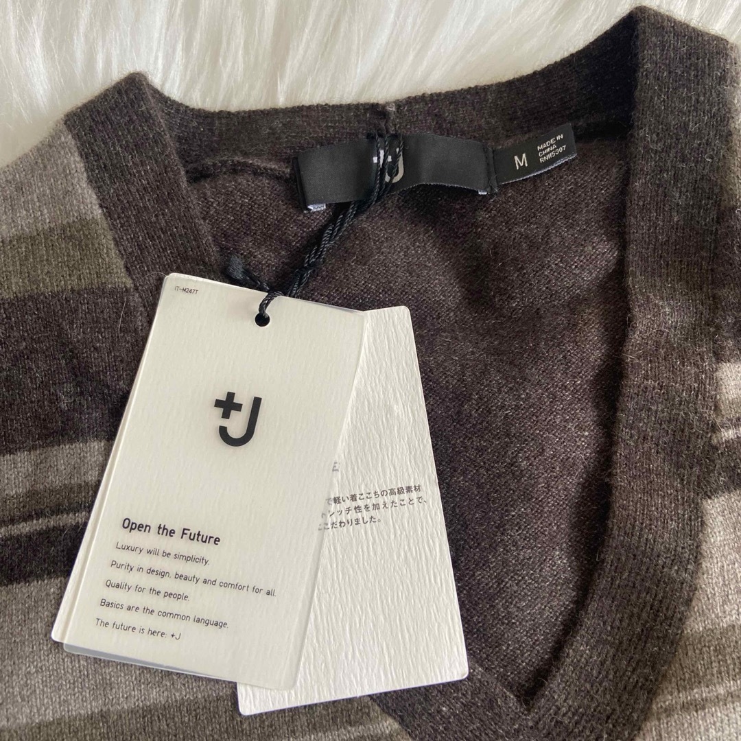 UNIQLO(ユニクロ)のユニクロ +J  カシミヤ　ストレッチ　men'sセーター　ダークブラウン　Ｍ メンズのトップス(ニット/セーター)の商品写真