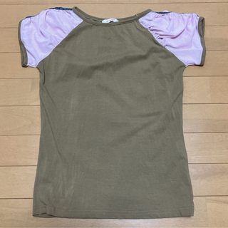 Tシャツ　カーキ×ピンク(Tシャツ(半袖/袖なし))