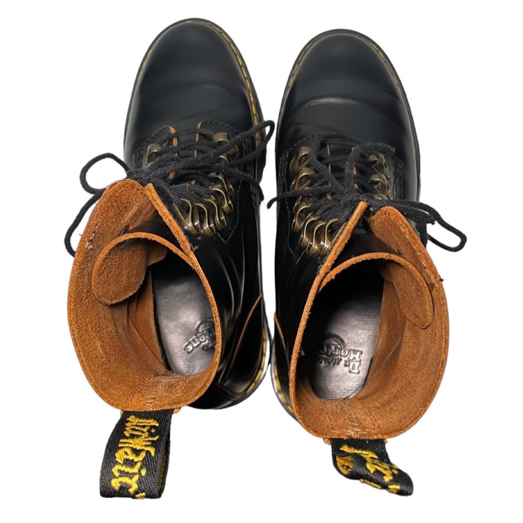 Dr.Martens(ドクターマーチン)の【美品】ドクターマーチン LEONAレオナ UK4 黒 厚底 チャンキーヒール レディースの靴/シューズ(ブーツ)の商品写真