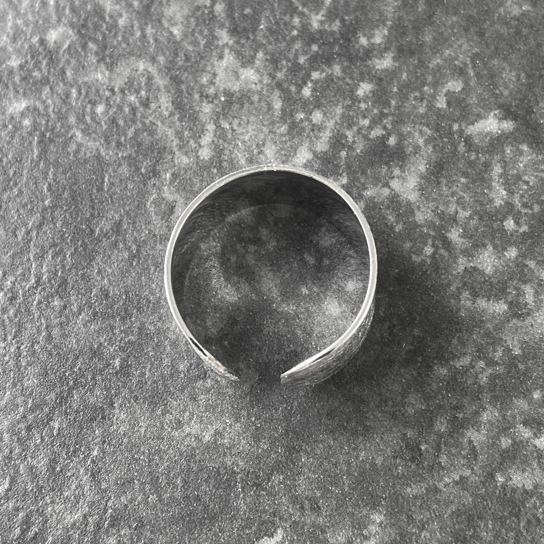 シルバーリング925 マット 10ミリ幅 メンズのアクセサリー(リング(指輪))の商品写真