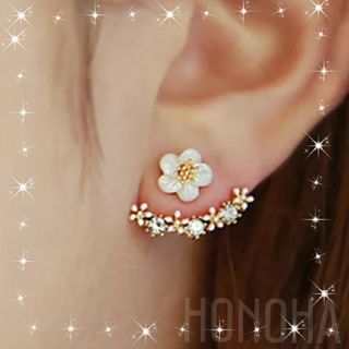 フラワーピアス 2wayバックキャッチピアス  ゴールド(ピアス)