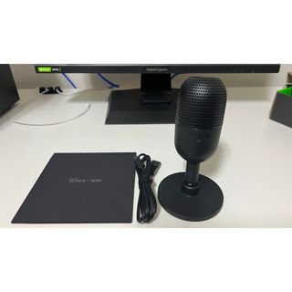 レイザー(Razer)のRazer Seiren V3 Mini(デスクトップ型PC)