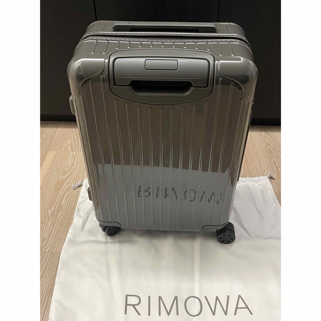 新品未使用】リモワ RIMOWA スーツケース キャビン スレート 新品未使用】リモワ RIMOWA スーツケース キャビン スレート
