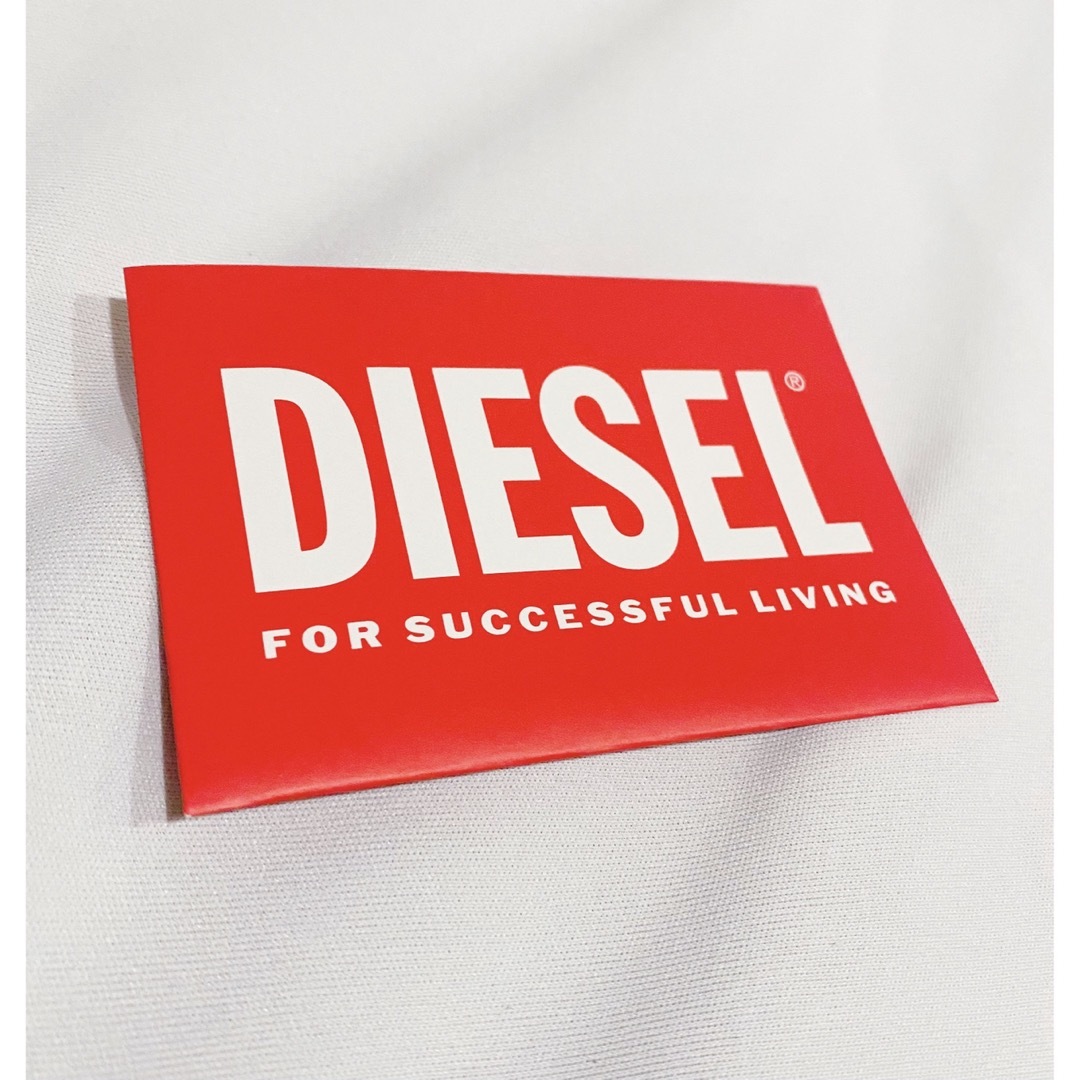 DIESEL(ディーゼル)の新品未使用 DIESEL ディーゼル 1dr ウォレットバッグ レディースのバッグ(ショルダーバッグ)の商品写真