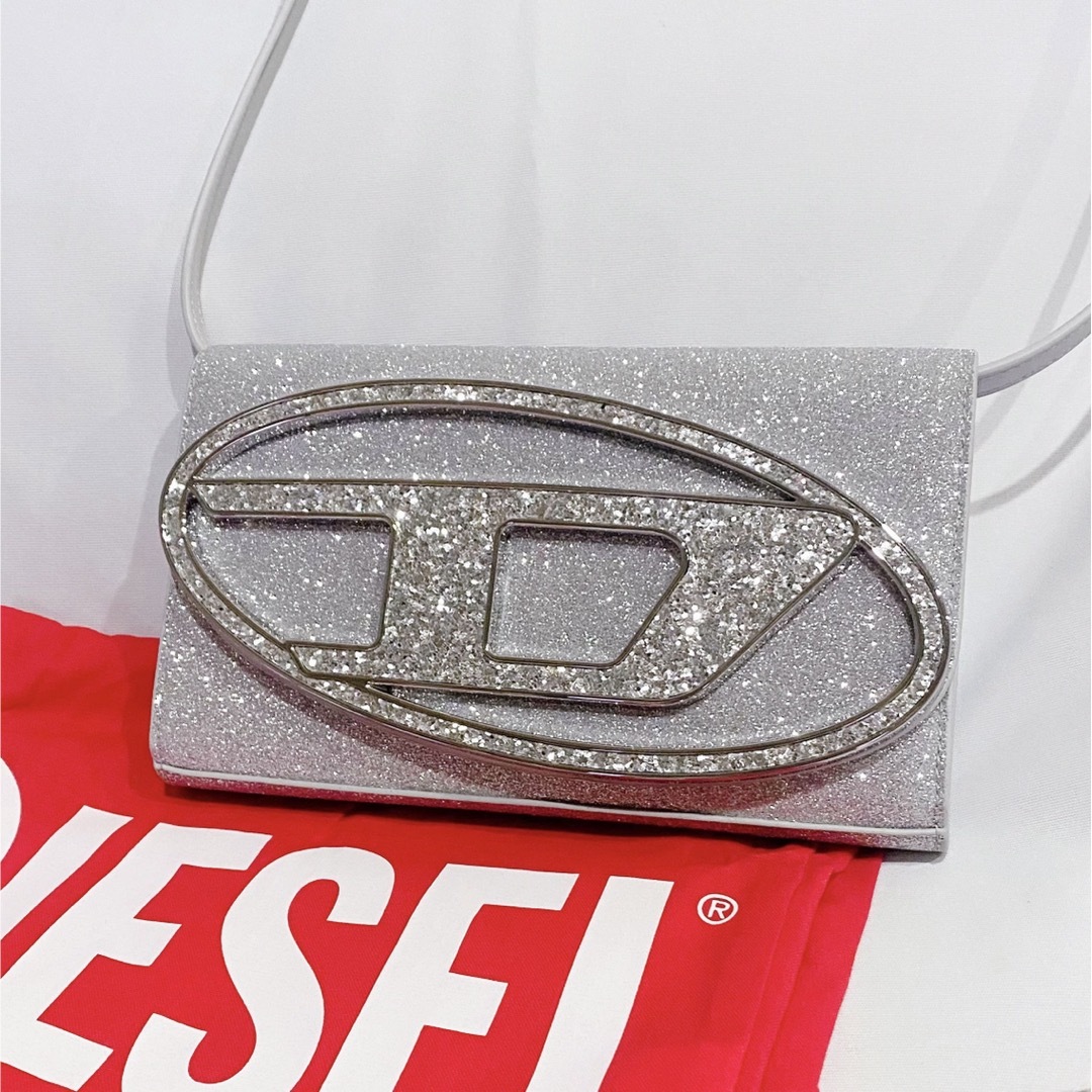 DIESEL(ディーゼル)の新品未使用 DIESEL ディーゼル 1dr ウォレットバッグ レディースのバッグ(ショルダーバッグ)の商品写真