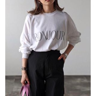 ボンジュールサガン(BONJOUR SAGAN)のボンジュールサガン　BONJOURロゴピグメントロンT ホワイト(Tシャツ(長袖/七分))