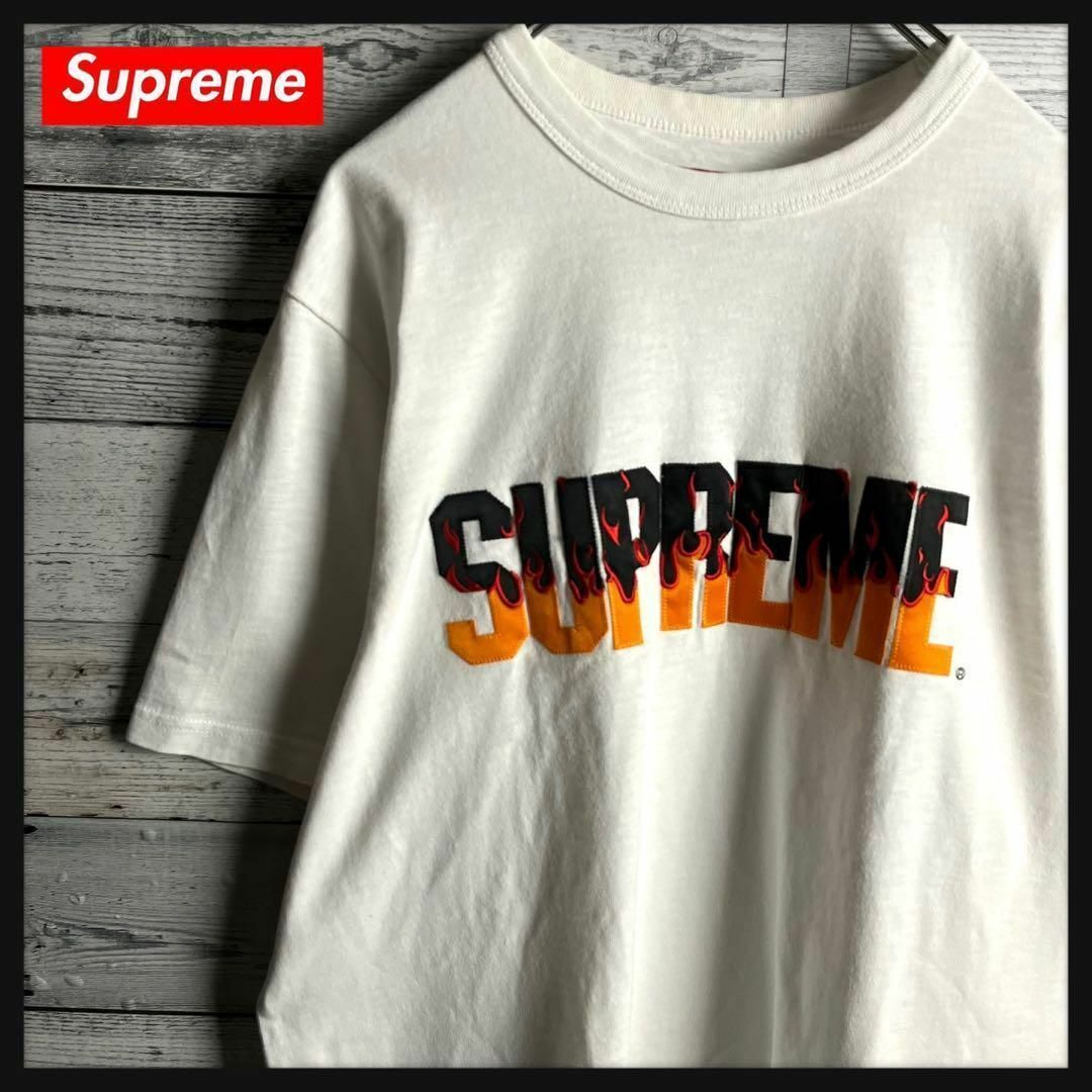 Supreme(シュプリーム)の【人気Lサイズ】シュプリーム☆センター刺繍ロゴ半袖Tシャツ 炎 ファイヤー メンズのトップス(Tシャツ/カットソー(半袖/袖なし))の商品写真