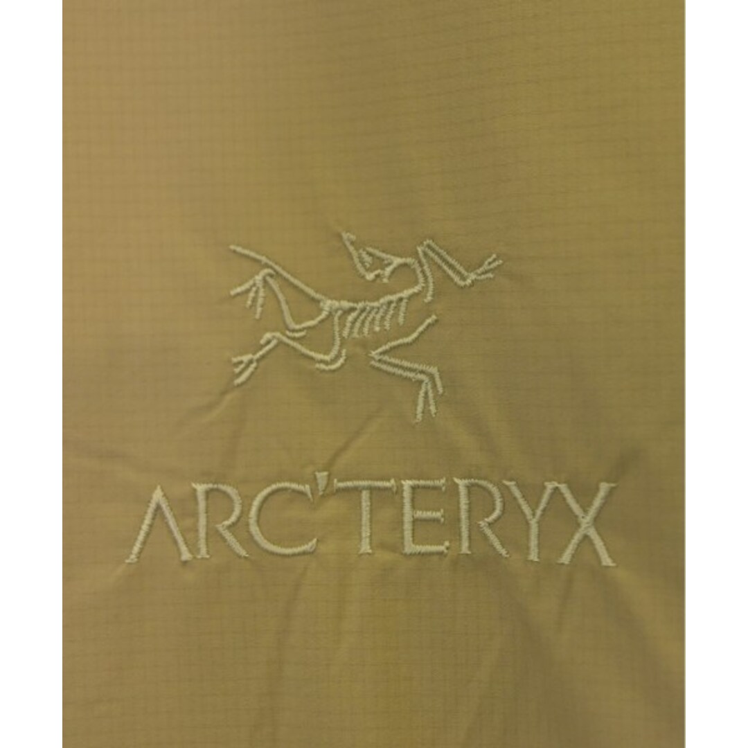 ARC'TERYX(アークテリクス)のARC'TERYX アークテリクス ブルゾン（その他） M ベージュ 【古着】【中古】 メンズのジャケット/アウター(その他)の商品写真