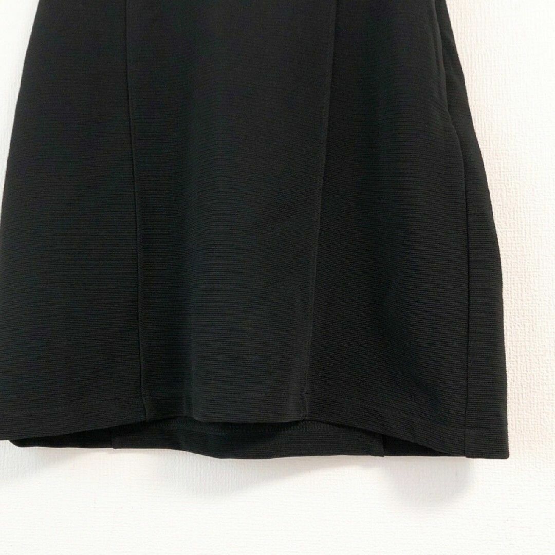 mystic(ミスティック)のミスティック　タイトスカート　S　ブラック　オフィスカジュアル　きれいめ　ポリ レディースのスカート(ひざ丈スカート)の商品写真