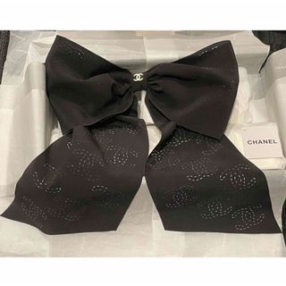 シャネル カメリア バレッタ/ヘアクリップの通販 68点 | CHANELの シャネル カメリア バレッタ/ヘアクリップの通販 68点 | CHANELの