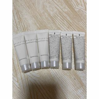 ナリスケショウヒン(ナリス化粧品)のナリス化粧品　マジェスタトリートメントミルク美容乳液10mL ×6本新品未使用(乳液/ミルク)