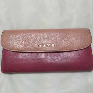 ミュウミュウ(miumiu)のミュウミュウのレザー長財布(財布)