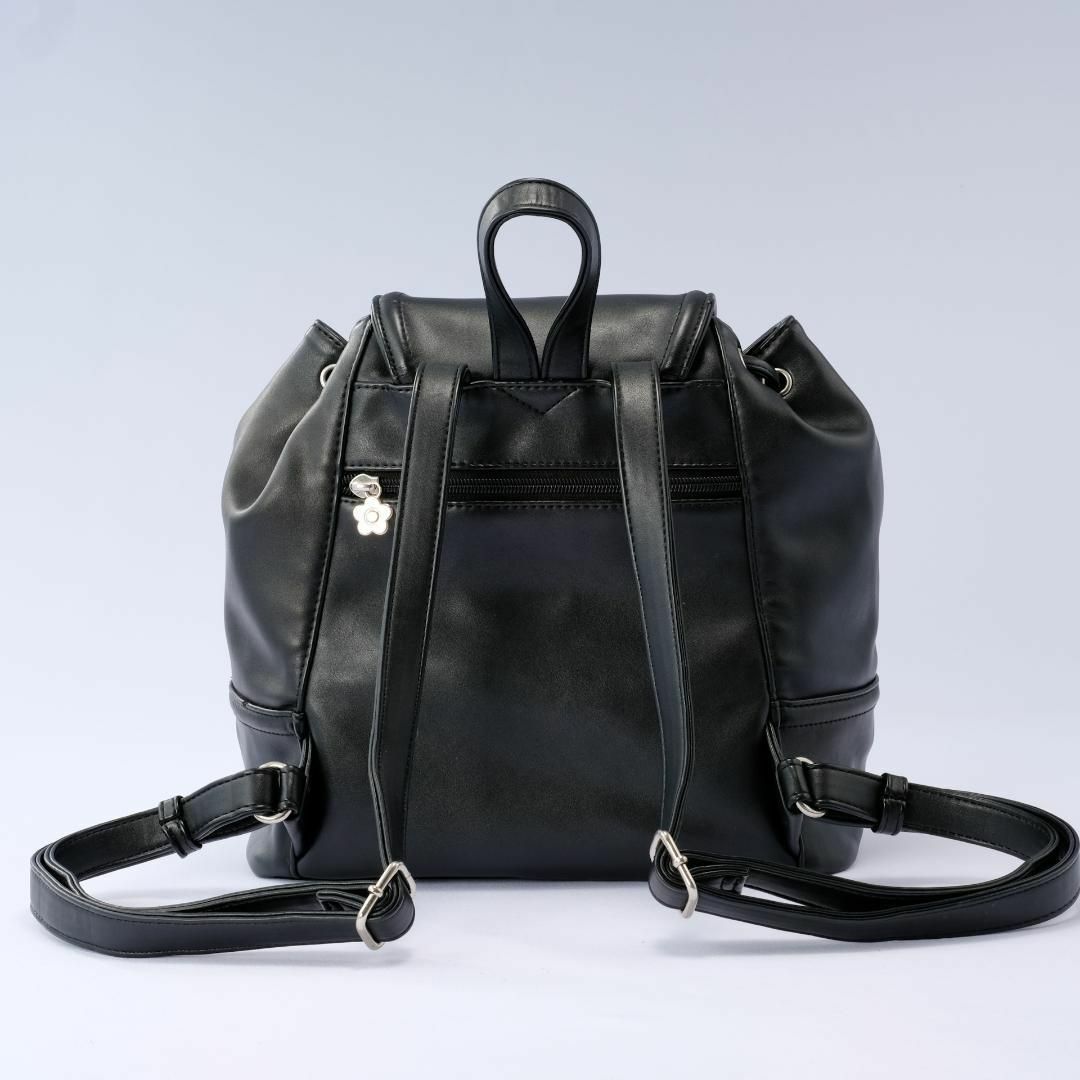 MARY QUANT(マリークワント)のMARYQUANT マリークワント　リュック　巾着　ブラック　デイジー レディースのバッグ(リュック/バックパック)の商品写真