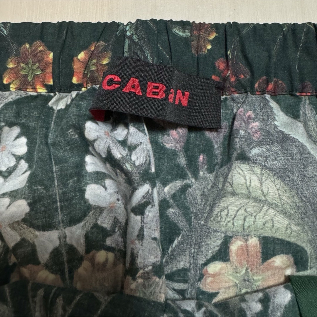 TOMORROWLAND(トゥモローランド)の美品 CABaN コットンブロード パレルモフラワー サイドスリット スカート レディースのスカート(ロングスカート)の商品写真