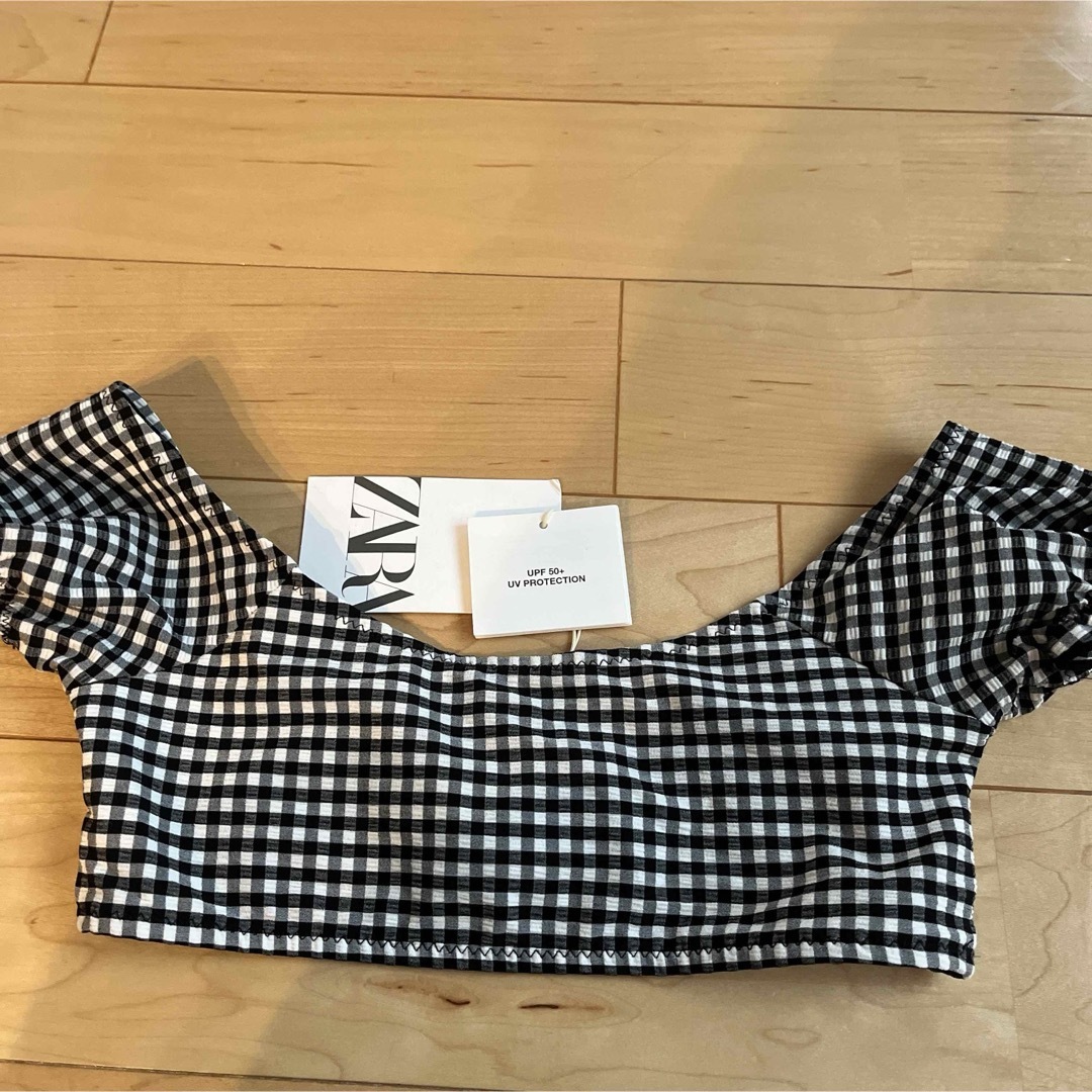 ZARA(ザラ)のZARAキッズ　水着　130 キッズ/ベビー/マタニティのキッズ服女の子用(90cm~)(水着)の商品写真