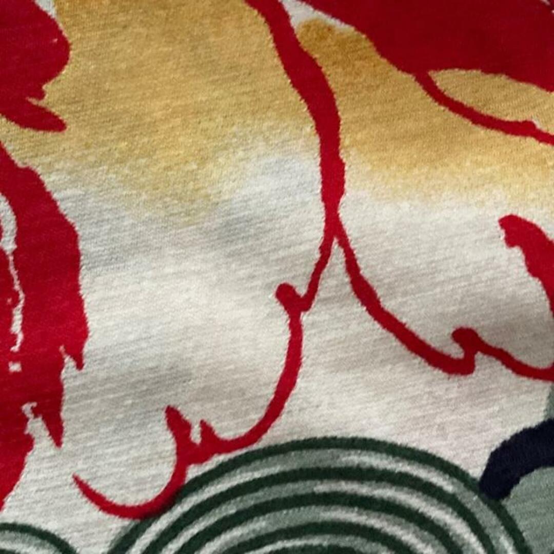 pagong(パゴン) 半袖カットソー サイズLL レディース - レッド×アイボリー×マルチ Vネック/花柄 レディースのトップス(カットソー(半袖/袖なし))の商品写真