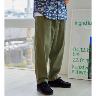 ユナイテッドアローズグリーンレーベルリラクシング(UNITED ARROWS green label relaxing)のGreen label relaxing GLR 2プリーツ チノパンツ(チノパン)