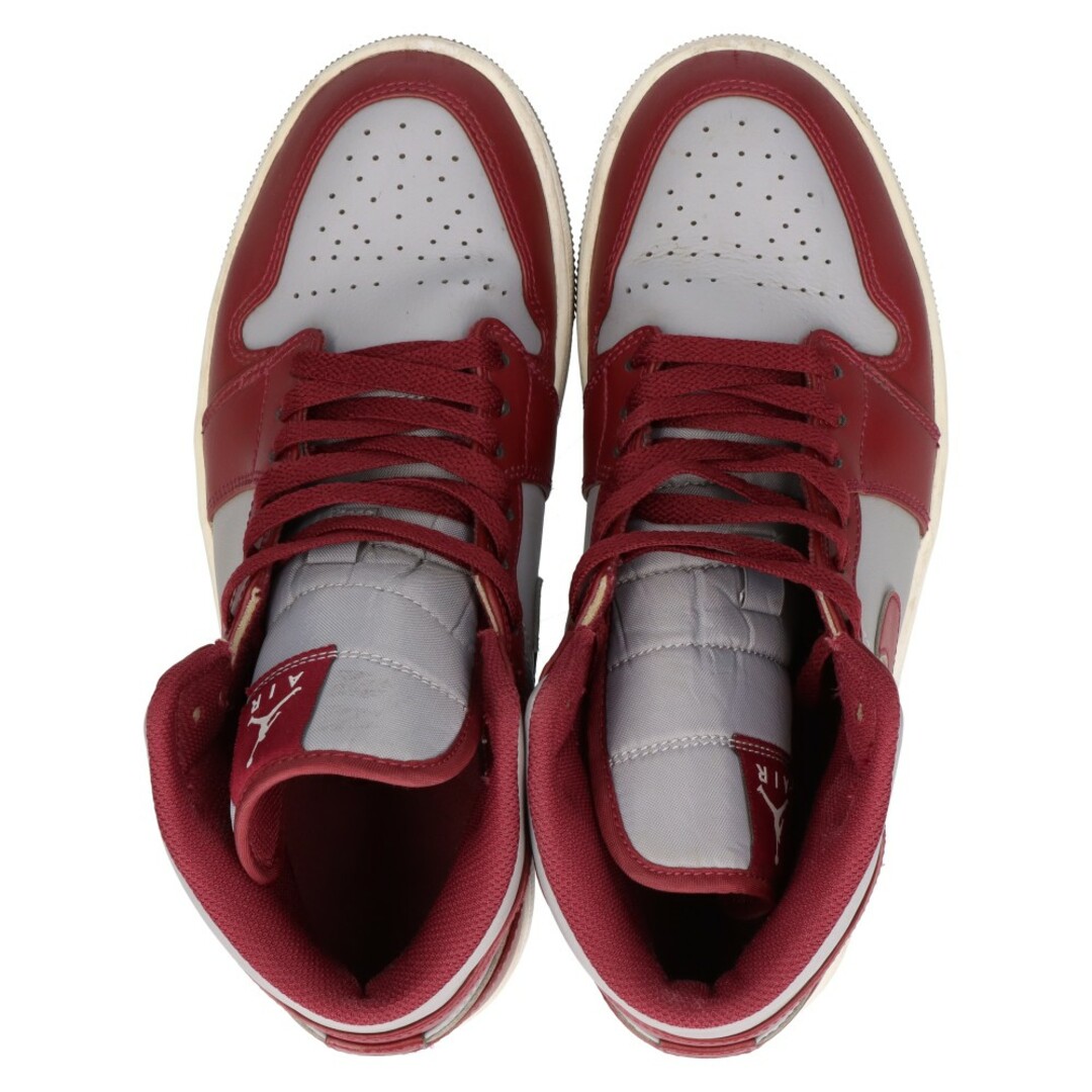 NIKE(ナイキ)のNIKE ナイキ AIR JORDAN 1 MID TEAM RED エアジョーダン1 ミッド チームレッド ミドルカットスニーカーシューズ レッド/グレー US8.5/26.5cm DQ8426-615 メンズの靴/シューズ(スニーカー)の商品写真