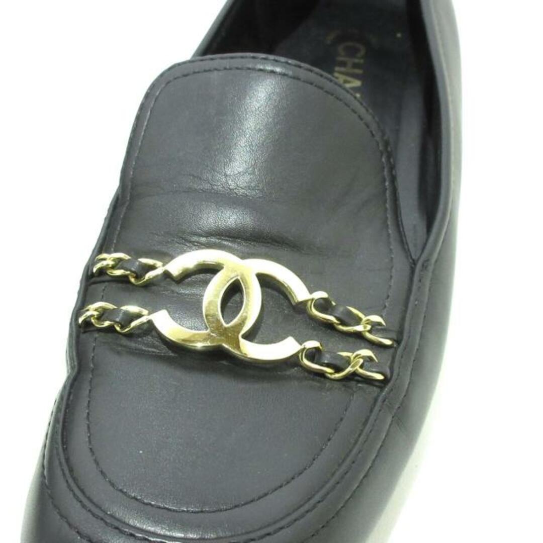 CHANEL(シャネル)のCHANEL(シャネル) ローファー 40 レディース ココマーク G31974 黒 チェーン レザー レディースの靴/シューズ(ローファー/革靴)の商品写真