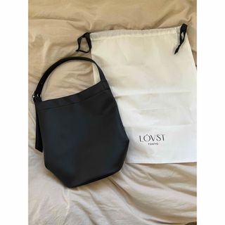 LOVST TOKYO アップルレザートートバッグ　黒　ブラック