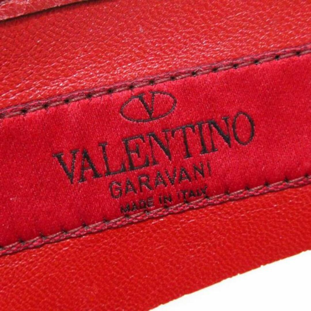 valentino garavani(ヴァレンティノガラヴァーニ)のVALENTINOGARAVANI(バレンチノガラバーニ) ハンドバッグ ロックスタッズスパイクスモールバッグ アイボリー 赤タグ レザー レディースのバッグ(ハンドバッグ)の商品写真