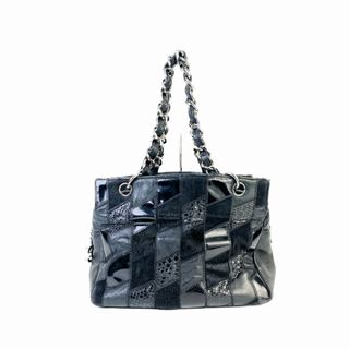 シャネル(CHANEL)のCHANEL シャネル ココマーク パッチワーク レザー×パテント ハンドバッグ ブラック A-2480(ハンドバッグ)