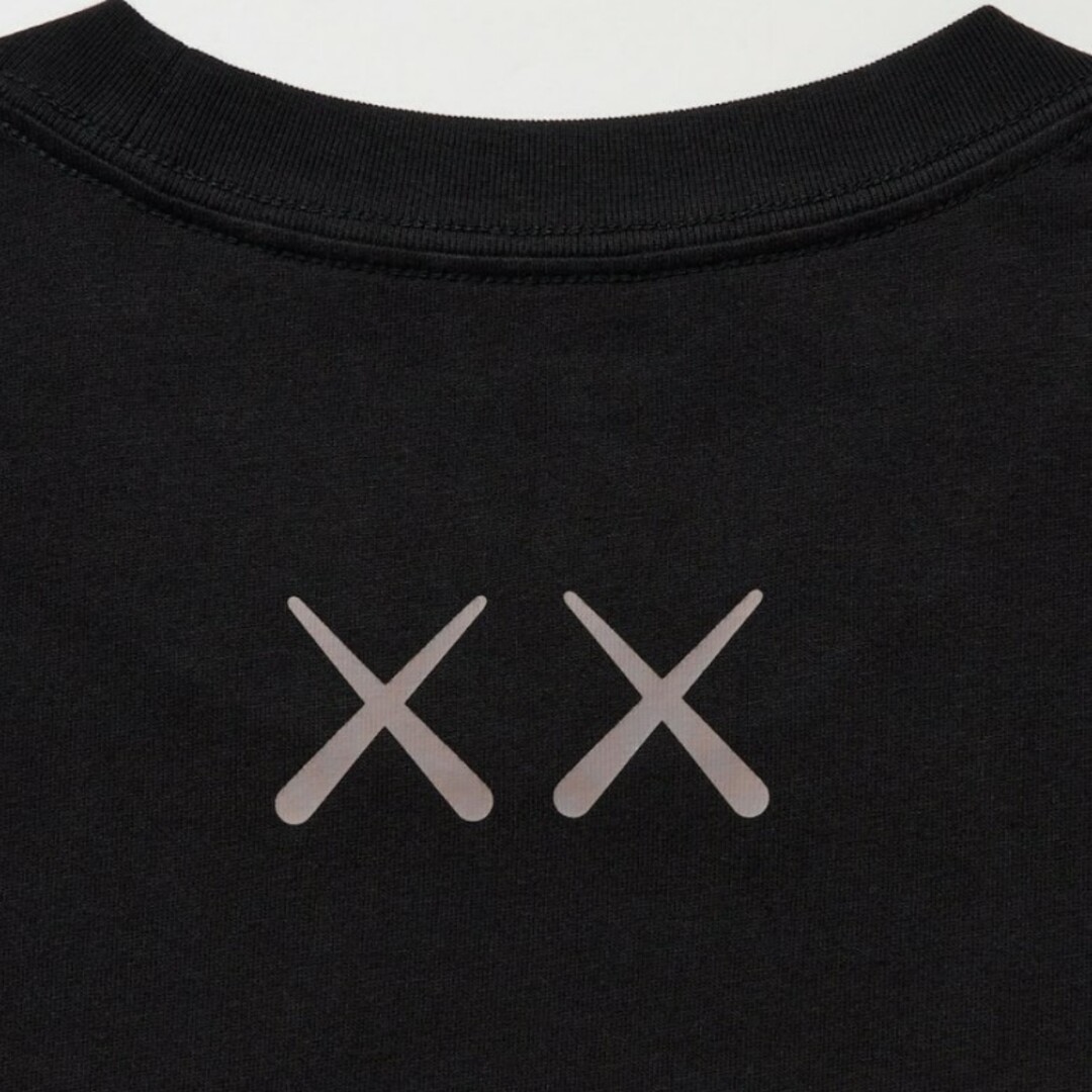 UNIQLO(ユニクロ)のラスト①点【新品】ユニクロ カウズUTグラフィックＴシャツ XXL メンズのトップス(Tシャツ/カットソー(半袖/袖なし))の商品写真