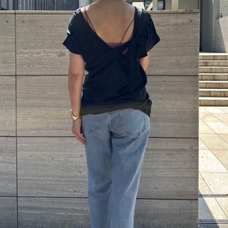 ミュウミュウ(miumiu)のmiumiu ブラック　ワンピース N01(Tシャツ(半袖/袖なし))
