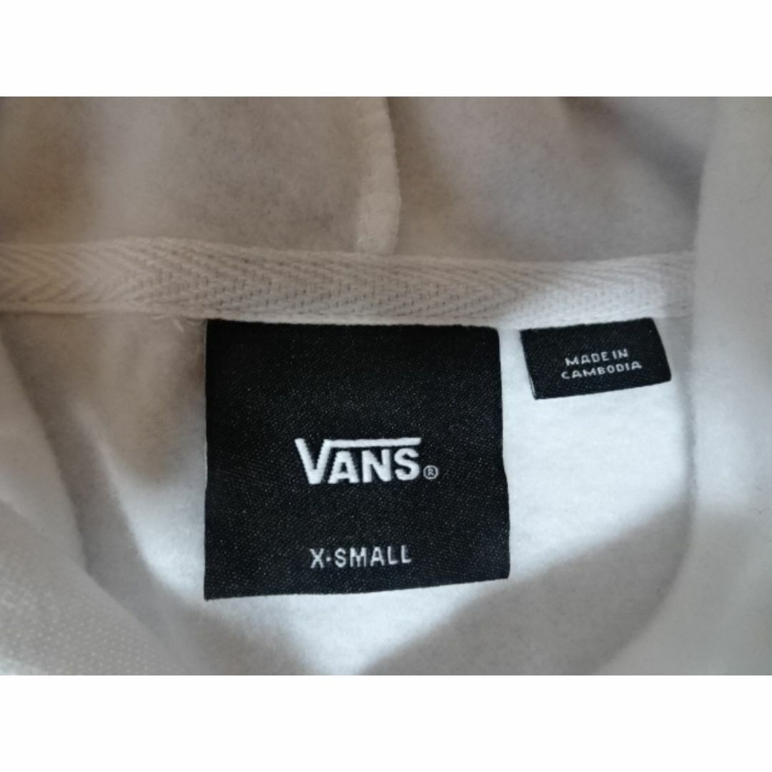 VANS(ヴァンズ)のバンズ【VANS】カラフル ロゴプリント入り フルジップパーカーUS XS レディースのトップス(パーカー)の商品写真