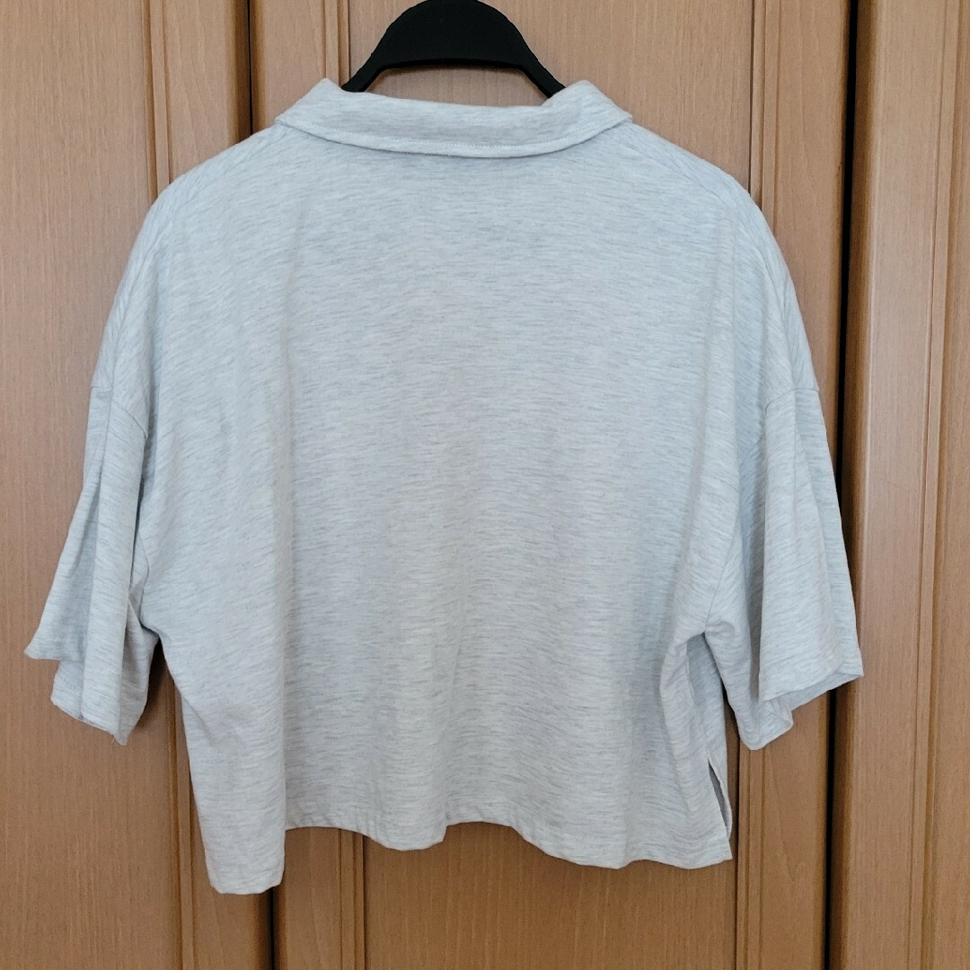 INGNI(イング)のイング クロップド丈　半袖ジッパースウェット レディースのトップス(Tシャツ(半袖/袖なし))の商品写真