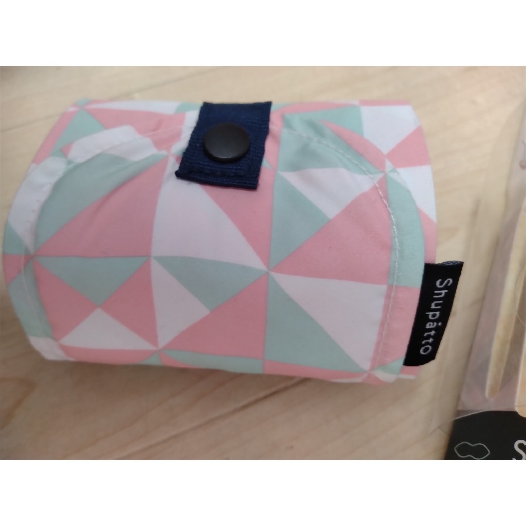 marna(マーナ)の1度使用) シュパット マーナ エコバッグ L ピンク  syupatto レディースのバッグ(エコバッグ)の商品写真