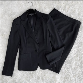 インディヴィ(INDIVI)の新品　INDIVI スーツ　セットアップ　ジャケット　スカート　ブラック　36(スーツ)