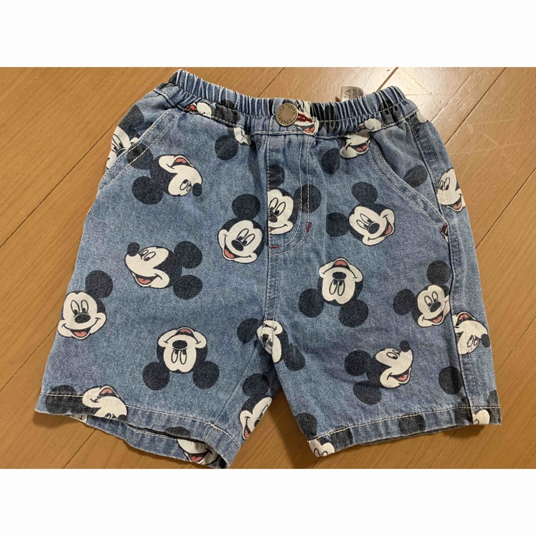 futafuta(フタフタ)のfutafuta デニムパンツ　90 ミッキー　ディズニー キッズ/ベビー/マタニティのキッズ服男の子用(90cm~)(パンツ/スパッツ)の商品写真