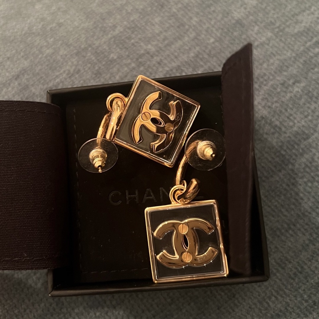 CHANEL(シャネル)のCHANEL ピアス　美品 レディースのアクセサリー(ピアス)の商品写真