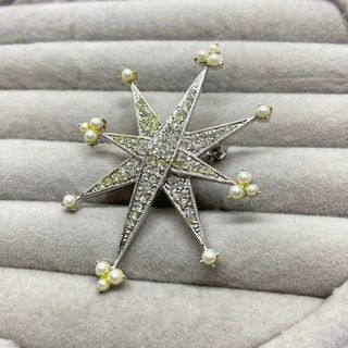 フォクシー(FOXEY) ブローチ/コサージュの通販 400点以上 | フォクシー フォクシー(FOXEY) ブローチ/コサージュの通販 400点以上 | フォクシー